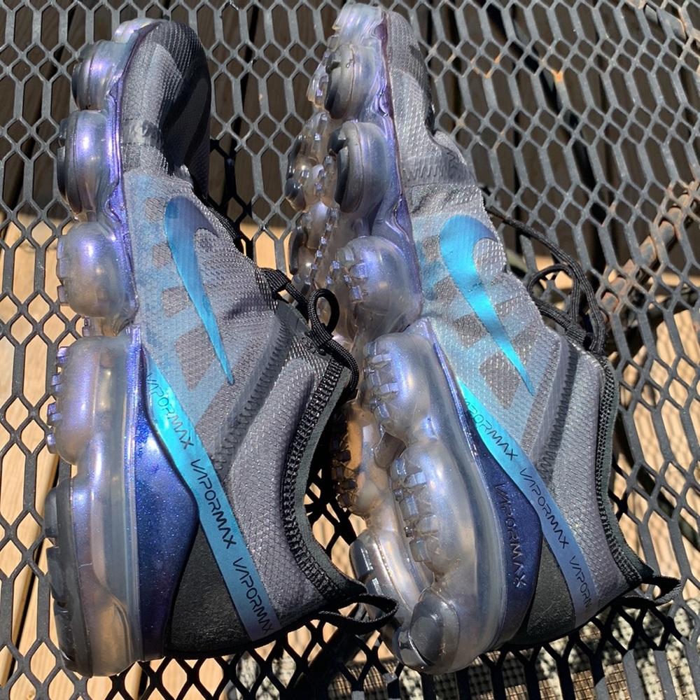 Men’s 12 Vapormax Nike shoes 2019 like new